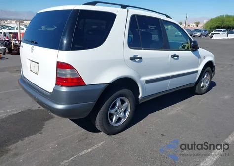 1998 Mercedes-Benz Ml 320 Classic из США, поврежденный, VIN 4JGAB54E8WA010131